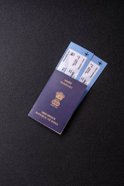Hindistan pasaportu ve seyahat, uçma ve iş yapma biletleri. Hindistan belgesi, sınırı geçmek için kimlik