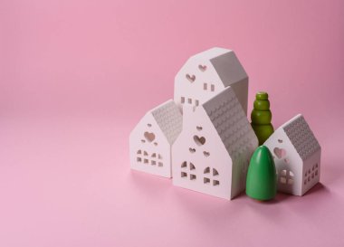 Ev, emlak almak ya da satmak, para ve kumbarayla konsept geçmişi. Emlak, emlak ve kira için arka plan