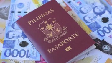 Seyahat etmek, uçmak ve iş yapmak için Filipinler pasaportu. Filipinler belgesi, sınırı geçmek için kimlik