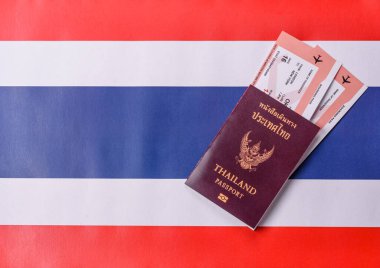 Seyahat, uçmak ve iş yapmak için Tayland pasaportu. Tayland belgesi, sınırı geçmek için kimlik