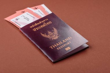 Seyahat, uçmak ve iş yapmak için Tayland pasaportu. Tayland belgesi, sınırı geçmek için kimlik