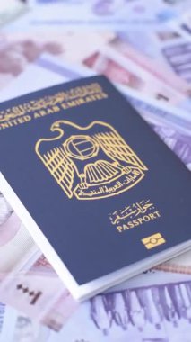 Seyahat etmek, uçmak ve iş yapmak için OAE pasaportu. Sınırı geçmek için Arapça belge