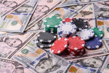 Kumarhane fişleri, bahisler, kumar, kazanma ya da kaybetme riski. Tasarımınız için arka plan olarak bahis çipleri