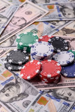 Kumarhane fişleri, bahisler, kumar, kazanma ya da kaybetme riski. Tasarımınız için arka plan olarak bahis çipleri