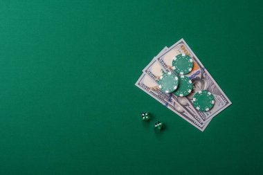 Kumarhanede kumar oynarız. Fişler, bahisler ve riskler vardır. Tasarımınız için bir arkaplan olarak tüm özelliklere sahip barbut oyunu