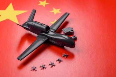 Çin İHA 'sı insansız casusluk teknolojisi ve işgalcilere karşı Çin savunması.