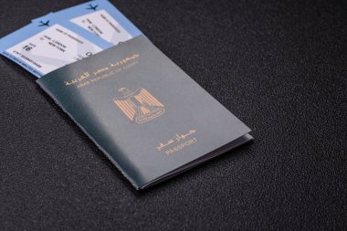 Seyahat etmek, uçmak ve iş yapmak için Mısır pasaportu. Mısır belgesi, sınırı geçmek için kimlik