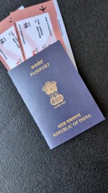 Hindistan pasaportu ve seyahat, uçma ve iş yapma biletleri. Hindistan belgesi, sınırı geçmek için kimlik