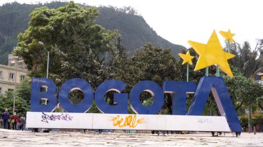 Güney Amerika, Kolombiya Bogota Ağustos 2022 - Candelaria, Bogota Capital 'in merkezinde eski bir İspanyol sömürge bölgesidir.