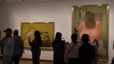 Kolombiya, Güney Amerika, Bogota '2022 Fernando Botero Sanat Müzesi, Candelaria Bölgesi' ndeki turistik eğlence merkezi, Fernando Botero ailesi.