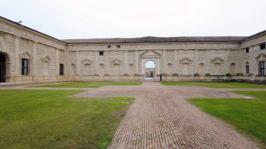 Avrupa, İtalya, Mantova 2022 - Palazzo Te, 1524 ve 1534 yılları arasında yapılmış bir Rönesans villasıdır.