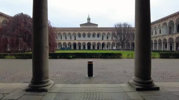 Europe Italy Milan 2022 Statale University Festa Del Perdono Downtown — ストック動画