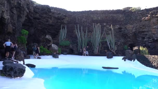 Lanzarote 2023 Jameo Del Agua Lava Cave Amazing Swimming Pool — 图库视频影像