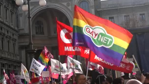 Европа Италия Милан 2023 Митинг Протеста Лгбт Радужные Семьи Поддержку — стоковое видео