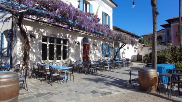 이탈리아 2023 아로나 호수에 보로메오 제도의 꽃피는 브리스 테리아가 레스토랑 — 비디오