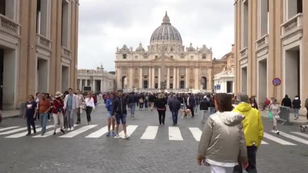 Europa Italien Rom 2023 Turister Och Katolska Kristna Trogna Besöka — Stockvideo