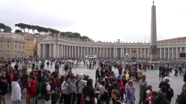 Європа Італія Рим 2023 Туристів Католицько Християнських Вірних Відвідали Площу — стокове відео