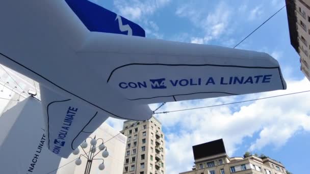Європа Італія Мілан 2023 Нова Лінія Blu Метро Від Аеропорту — стокове відео