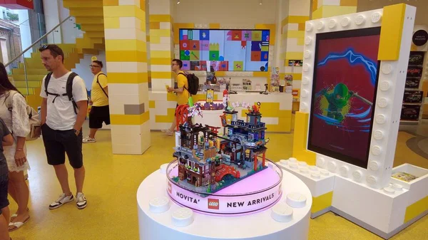 Europe Italy Milan 2023 Lego Bricks Store Shop Retail San — Stock Photo, Image