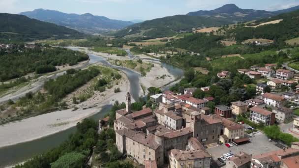 Europa Italië Rivergaro Emilia Romagna Uitzicht Vanuit Drone Het Kasteel — Stockvideo