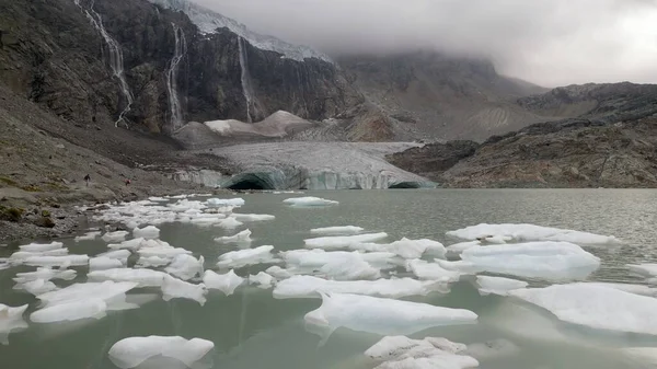 Blick Von Der Drohne Des Schmelzenden Fellaria Gletschers Der Eisberge — Stockfoto