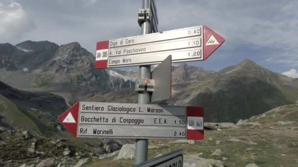 Sondrio Italia Diga Dell Alpe Gera 2023 Sentiero Escursioni Passeggiate — Video Stock