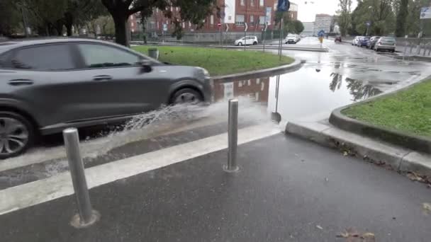 Europa Itália Milão Inundação Cidade Inundações Devido Fortes Chuvas Inundações — Vídeo de Stock