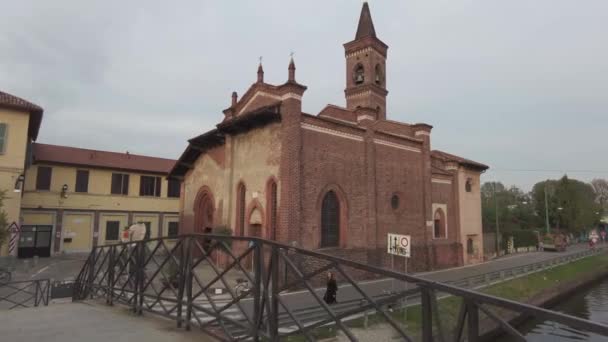 Ευρώπη Ιταλία Μιλάνο 2023 San Cristoforo Καθολική Ρομαντική Εκκλησία Καθεδρικός — Αρχείο Βίντεο