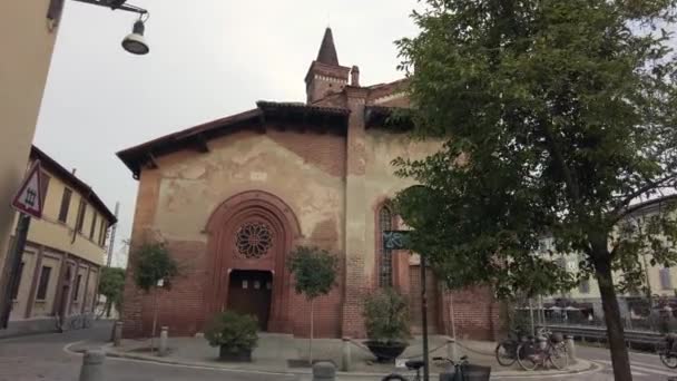 Europe Italy Milan 2023 San Cristoforo Catholic Romanic Church Cathedral — Stock Video