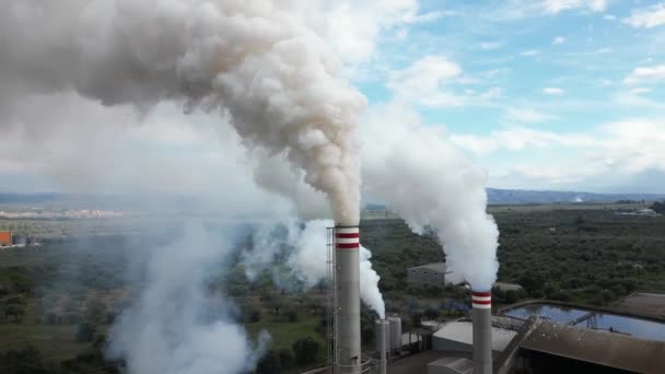 Luchtverontreiniging Emissie Van Verbrandingsgassen Die Door Een Fabriek Lucht Worden — Stockvideo