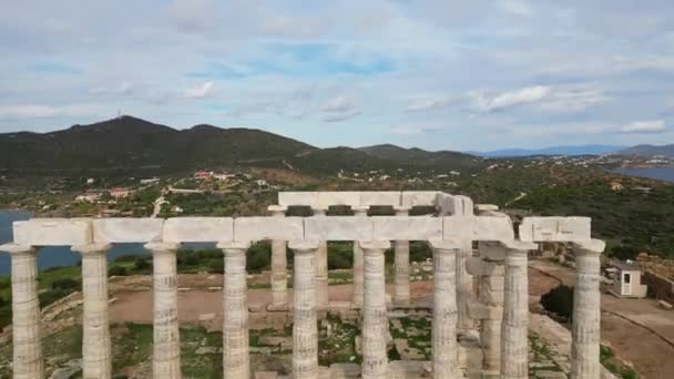 Temple Poseidon Yksi Kuuluisimmista Monumentteja Kreikassa Kyydissä Kivinen Niemeke Näkymät — kuvapankkivideo