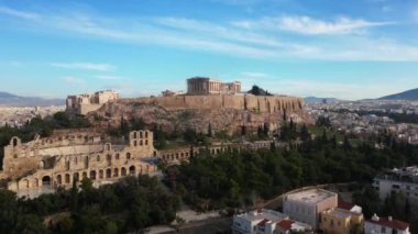 Yunanistan 'da Akropol, Atina' da Parthenon, Antik Yunanistan 'da insansız hava aracı manzarası 