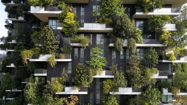 Stock image Milan, Italy: 08.28.2024 - drone view of Garibaldi Porta Nuova District in downtown of the city Gae Aulenti BAM new skyline with Unipol, UniCredit skyscrapers and Vertical Forest Bosco verticale. 