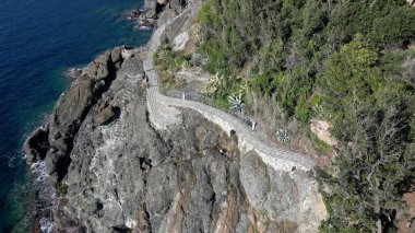 İtalya 'nın kuzeybatısındaki Liguria bölgesinin güzel manzarası.