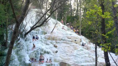 Fosso Bianco, San Filippo Hamamları, İtalya