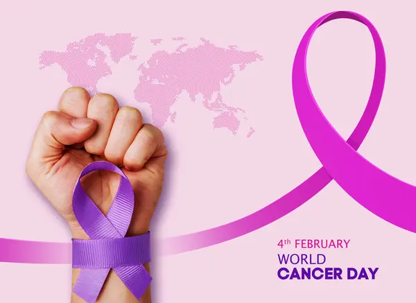 Dünya Kanser Günü. Açık pembe bir arka planı var. Mor Gradyan Kurdele Çizimi. 4 Şubat 'ta Dünya Kanser Günü' nü kutlayın. Afişler, posterler, sosyal medya vs. için uygun