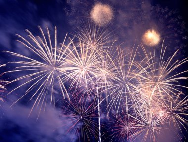 Dubai 'de Yeni Yıl Arifesi için Havai fişekler