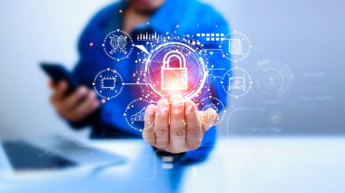 Siber güvenlik kavramı internet ağındaki bilgileri koruyor. İş tarama tuşları, sanal ekran arayüzü ile ekranın kilidini açar. Ağ, gelecekteki sanal ekran arayüz teknolojisi