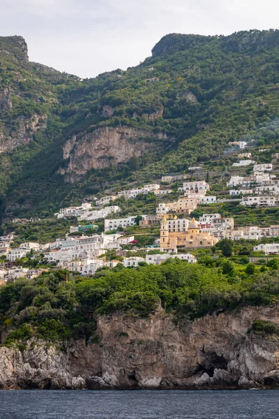 Offshore Blick Auf Die Amalfiküste Bei Amalfi Stadt Salerno Campanis — Stockfoto