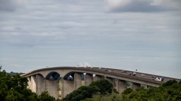Timelapse Κυκλοφορίας Που Διασχίζει Γέφυρα Orwell Κοντά Στο Ipswich Suffolk — Αρχείο Βίντεο