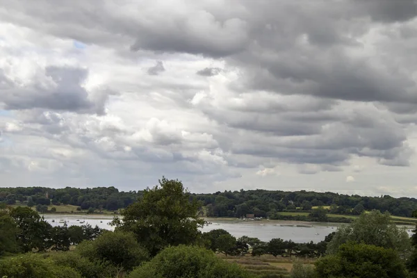 Ποταμός Orwell Μια Συννεφιασμένη Ημέρα Κοντά Στο Ipswich Suffolk Ηνωμένο — Φωτογραφία Αρχείου