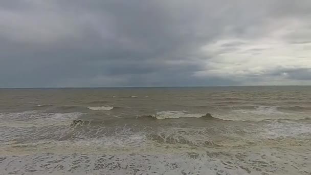 Video Gelombang Bergulir Sandsend Beach North Yorkshire Inggris — Stok Video