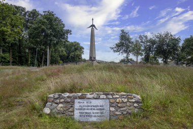 Hollanda, Arnhem yakınlarındaki Ginkelse Heide Havacılık Anıtı