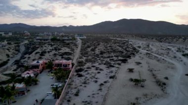 Baja California Sur, Meksika 'daki La Ventana yakınlarında 4k drone görüntüleri.