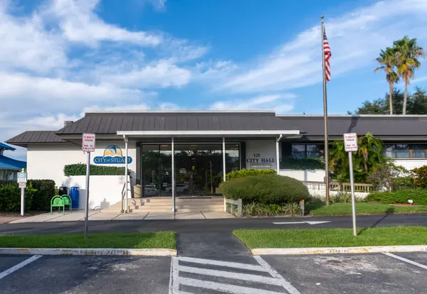 stock image The entrance to City Hall in Stuart, Florida, USA