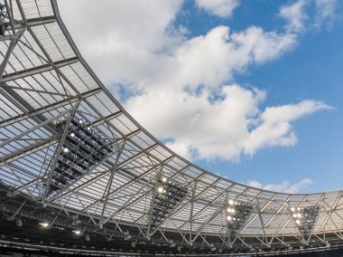 Londra Stadyumu Newham, Londra 'da West Ham United FC' ye ev sahipliği yapmaktadır.
