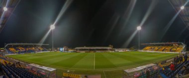 Field Mill, İngiltere 'nin Nottinghamshire şehrinde yer alan bir futbol kulübü.