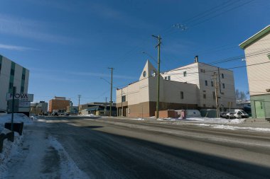 Franklin Bulvarı 'nda kış günü Yellowknife, Kuzeybatı Bölgesi, Kanada