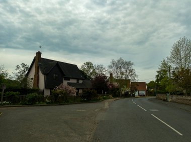 İngiltere 'nin Suffolk kentindeki Wetherden köyündeki evler.