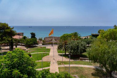 Tarragona, Katalonya, İspanya 'daki Parc del Miracle' a tepeden bakıyorum.